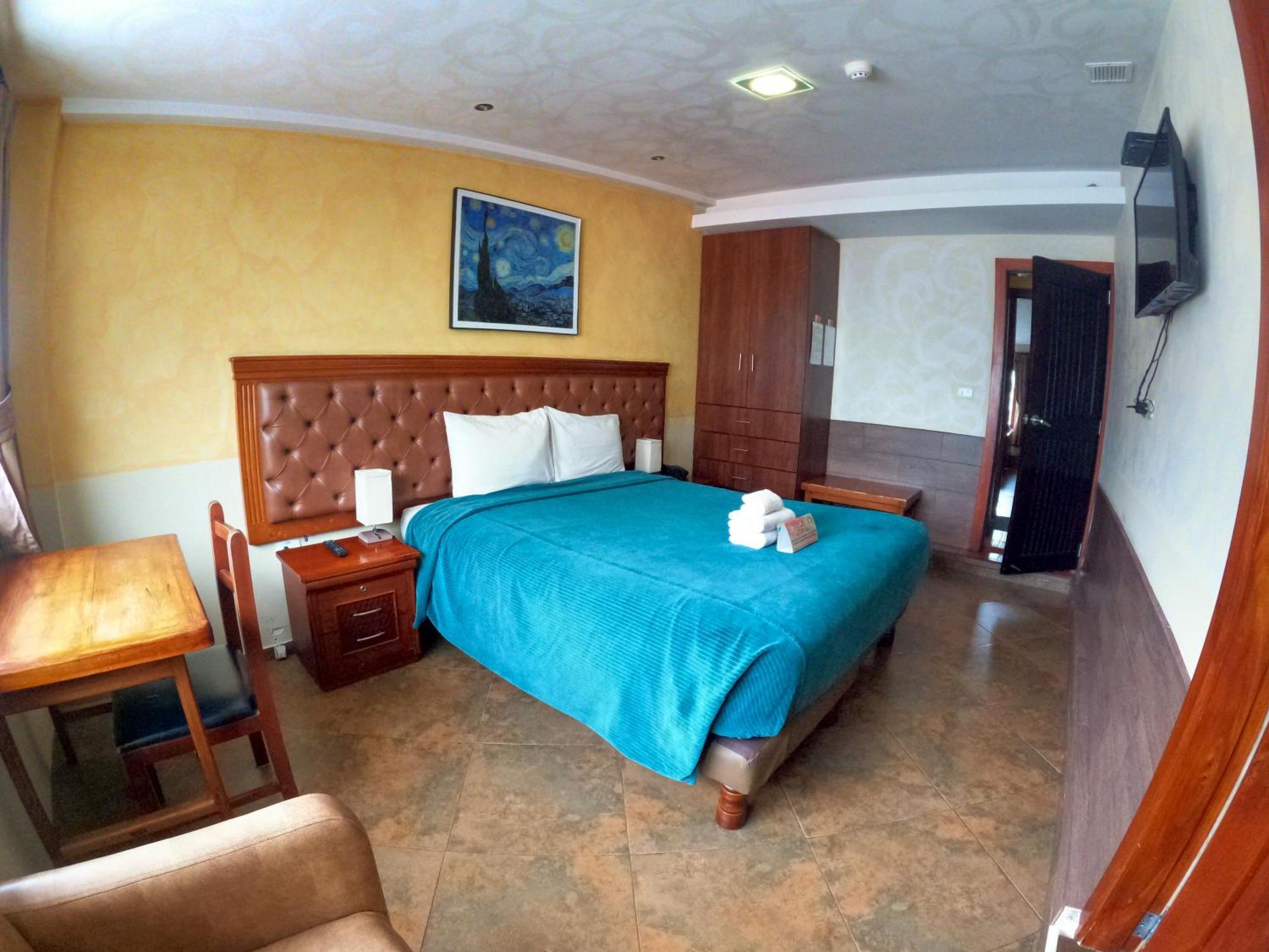 Artplaza Hotel